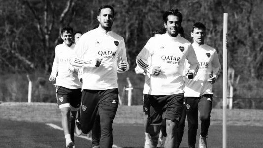 Boca se entrenará en Medellín para definir el equipo para la Copa Libertadores
