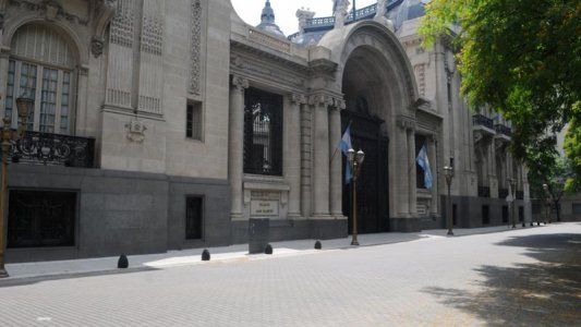 Apostilla de la Haya: legalizar o apostillar documentos