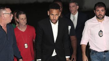 Neymar se defendió de la acusación por violación