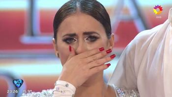 Tras pelearse con Barby Silenzi, Silvina Luna se cayó en la pista del Bailando