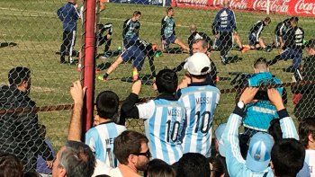 Pensando en Rusia: así se entrenó la Selección en Huracán ante un multitud de niños