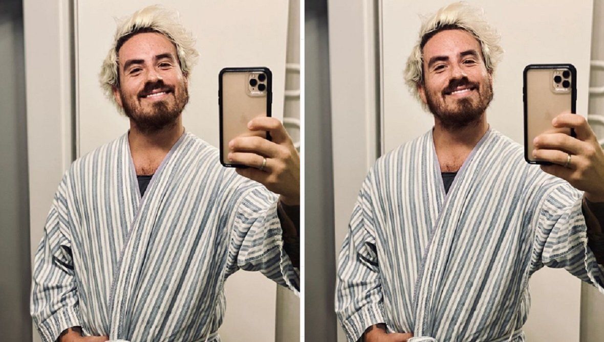 Emotivo recuerdo de Federico Bal a su papá: se fotografió con una de sus batas