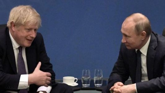 La polémica afirmación de Boris Johnson: Si Putin fuera mujer...