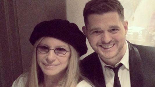 ¡Cholulísimo! / Bublé se sacó una foto con Barbra Streisand