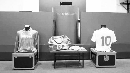 Avanza el proyecto para construir un monumento y un museo de Maradona frente al estadio de Nápoli