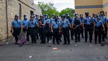 Por el caso Floyd, Minneápolis desmantela su policía y Nueva York recorta el presupuesto policial