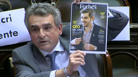 Rossi chicaneó a Peña con la tapa de Forbes: “¿Usted cree que alguna empresa lo contrataría?”