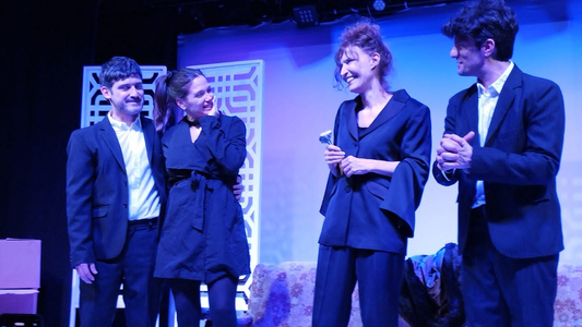 Mientras se prepara para la llegada de su primer hijo, Barbie Vélez se despidió del teatro