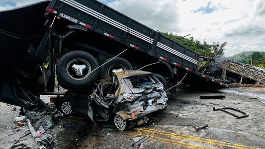 Tragedia vial en Brasil: sube a 38 número de víctimas mortales tras el choque múltiple en Minas Gerais