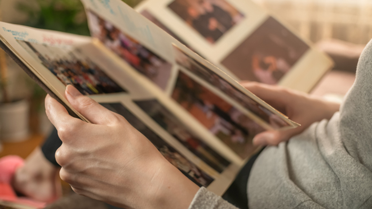 Si rompés una foto en el sueño, tal vez estés cerrando un capítulo importante de tu historia. Foto: Internet/Significado de los sueños. Si rompés una foto en el sueño, tal vez estés cerrando un capítulo importante de tu historia. Foto: Internet/Significado de los sueños.