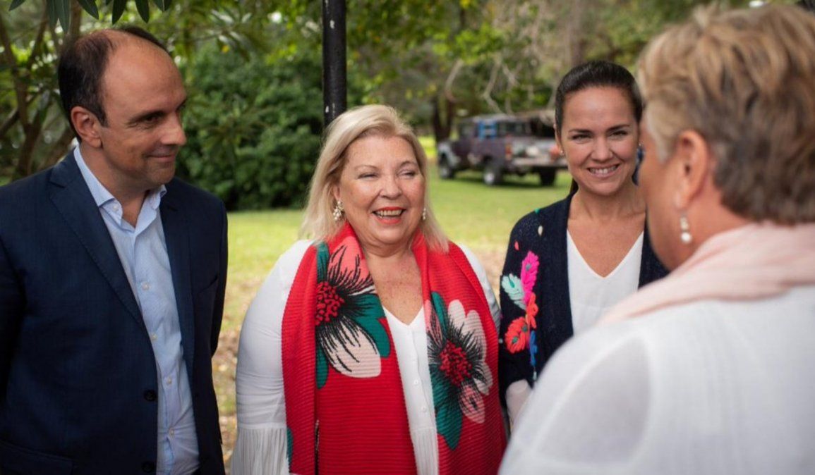 Carrió arrancó la campaña en Santa Fe con los tapones de punta: Votar a Bonfatti es votar a Los Monos