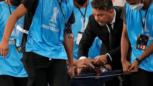 La escalofriante lesión de Robert Rojas en el debut de River y el gran gesto de Gallardo