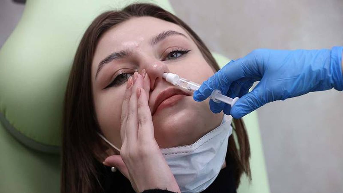 Sputnik V: Rusia registró la primera vacuna nasal contra el coronavirus.