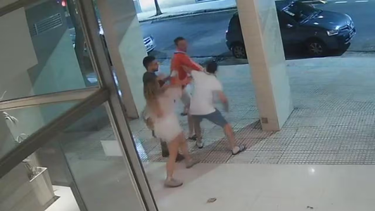 Palermo: le pidió a su vecino que baje la música y lo atacaron a golpes
