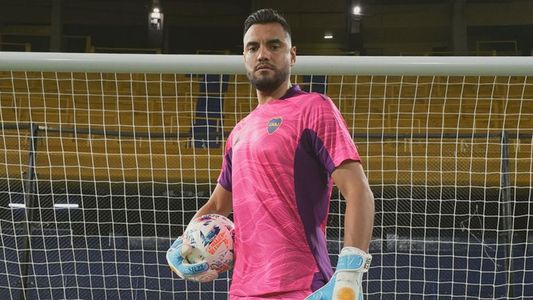 Tras su llegada a Boca, Sergio Chiquito Romero le hizo una importante donación a Racing