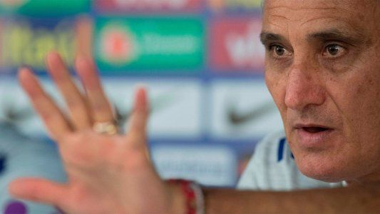 Tite afirmó que tiene la fórmula para frenar a Messi