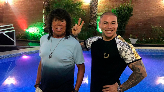 El hijo de La Mona se solidarizó con su media hermana reconocida y dijo: Mi papá no nació para ser padre