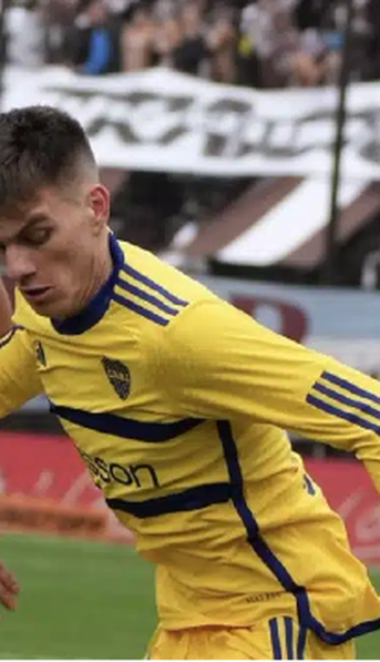 Boca sufrió la expulsión de Marcos Rojo y perdió 1-0 con Platense