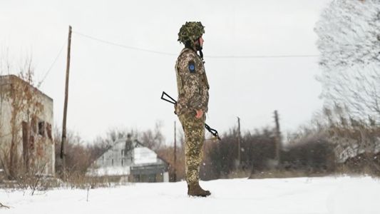 La OTAN moviliza tropas y armamento a Ucrania mientras Estados Unidos amenaza a Rusia con nuevas sanciones