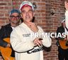 ¡Fotos exclusivas! La sorpresa de Robbie Williams a sus fans argentinos: charla y mini recital en plena calle