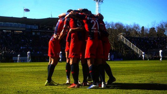 San Lorenzo obtuvo un trabajado triunfo 1-0 frente a Gimnasia en La Plata y es uno de los punteros de la Superliga