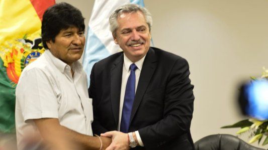 Alberto Fernández visitó a Evo Morales en Bolivia y ahora se reunirá con el presidente de Perú