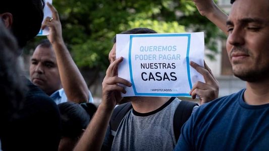 La oposición busca tratar proyectos para aliviar la situación de los créditos UVA: ¿qué cambios proponen?