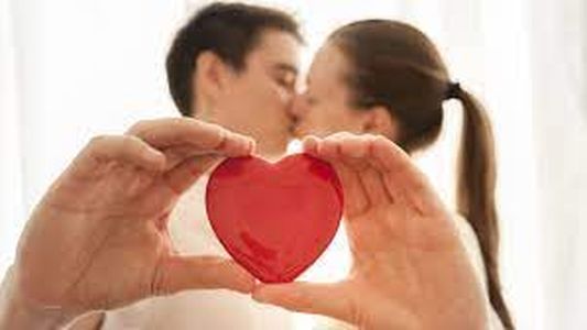 Día del Amigo: 8 señales para saber que quiere algo más que una amistad