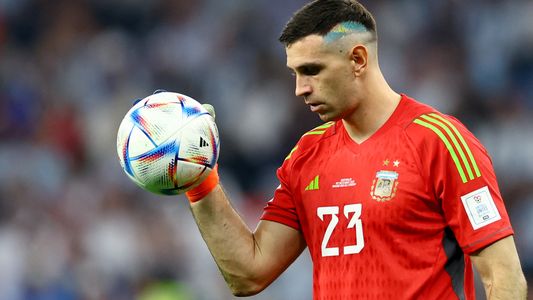 Mundial Qatar 2022: el corte de pelo de Emiliano Dibu Martínez ya es furor entre los hinchas argentinos