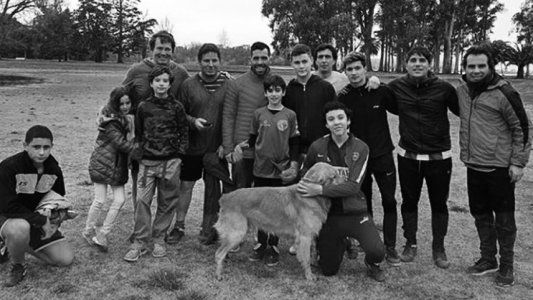 Carlos Tevez habría roto la cuarentena para jugar un picado en la localidad de Maipú y la Justicia abrió una investigación