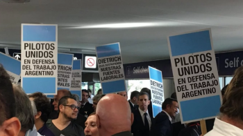 Polémica por la autorización a que pilotos extranjeros puedan volar en la Argentina