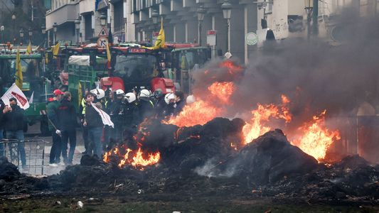 Acuerdo Mercosur y Unión Europea: violentas protestas contra la cumbre clave en el Viejo Continente