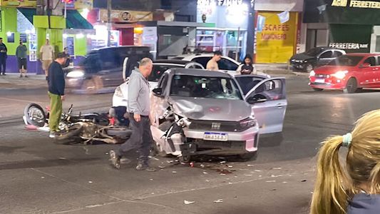 Creyó que lo perseguían para robarle, cruzó en rojo y todo terminó en tragedia