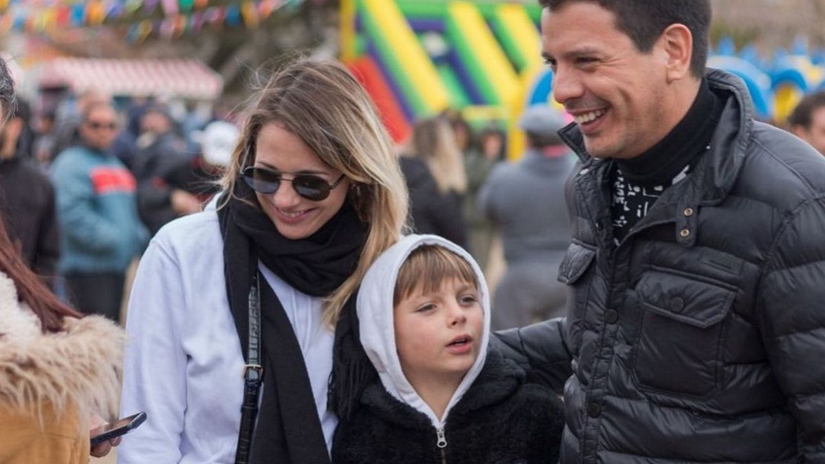 Jimena Campisi, su hijo Milo Costantini y su novio, el intenddente de la Costa Cristian Cardozo.&nbsp;