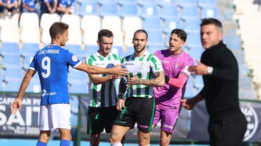 Un jugador se desvaneció en el medio de un partido de fútbol a nueve meses de su primer episodio cardíaco