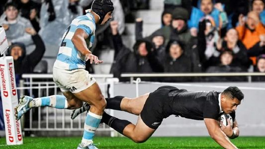 Los Pumas sufrieron una dura derrota contra los All Blacks en el Eden Park