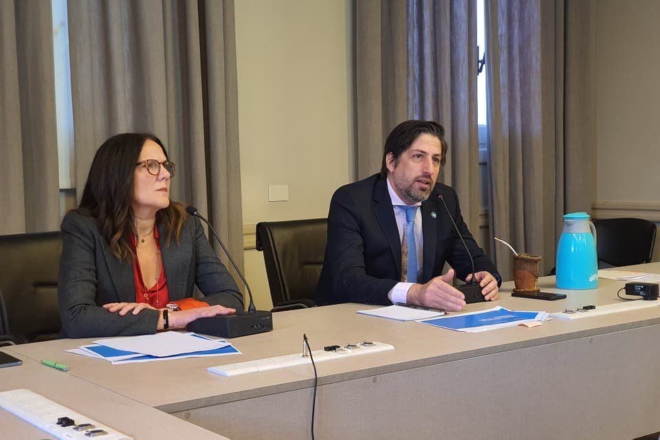 Analizan que los alumnos del último año del secundario hagan una articulación presencial en el primer trimestre de 2021