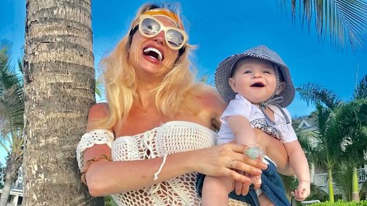 La angustia de Vicky Xipolitakis junto a su hijo Salvador: Quedamos tirados