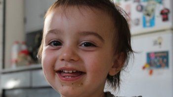 LatiendoXSanti: dos padres impulsan una campaña solidaria para poder operar a su hijo del corazón