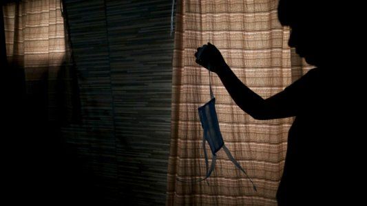 Un hombre de 80 años murió de coronavirus en Córdoba y el número total de víctimas asciende a 90