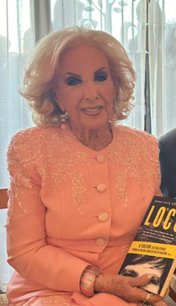 Un tuitero oficialista le deseó la muerte a Mirtha Legrand: No llega al 25