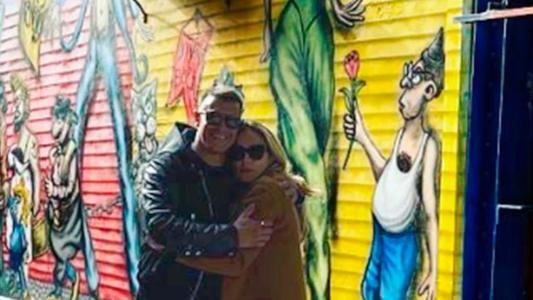 Quién es la rubia que enloquece a Jorge Almirón, el técnico de Boca