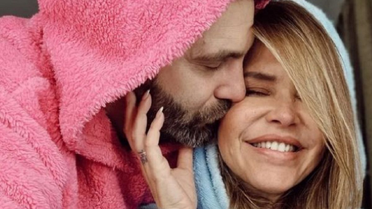 Nazarena Vélez enfrentó el rumor de separación de Santiago Caamaño