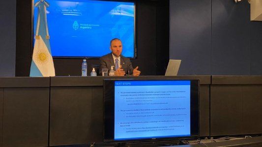 En línea con el FMI, Guzmán insistió que la deuda es insostenible y prepara reuniones virtuales para presentar oferta a bonistas