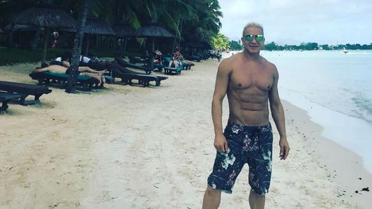 Flavio Mendoza: paradisíacas vacaciones y a pura fotos en la playa