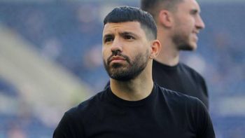 Se enojó el Kun Agüero: Si no quieren que vaya a la concentración que me lo digan en la cara