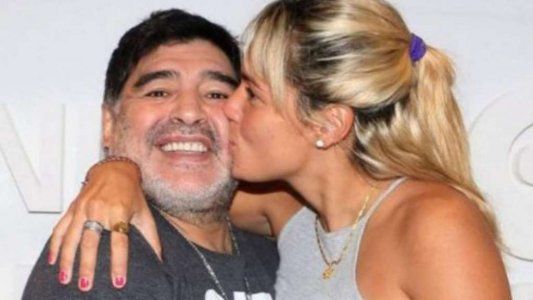 Rocío Oliva apuntó contra Gianinna y Dalma Maradona: Que se ocupen del padre