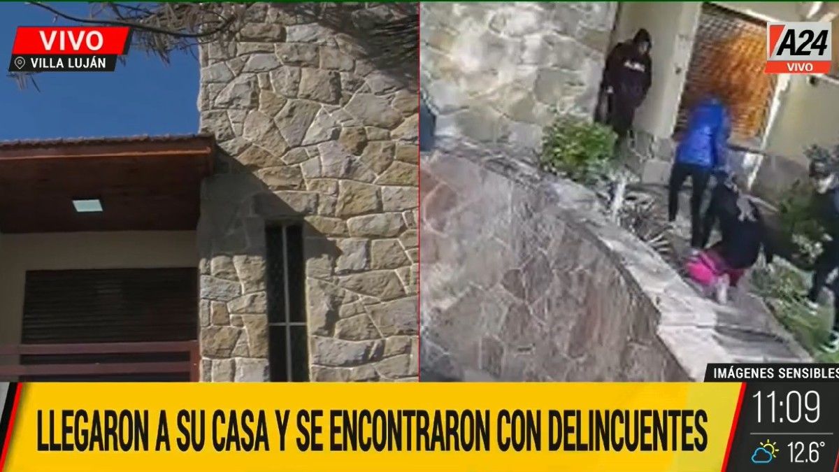 Así arrastraban a la mujer dentro del inmueble. Foto: captura de Tv.&nbsp;