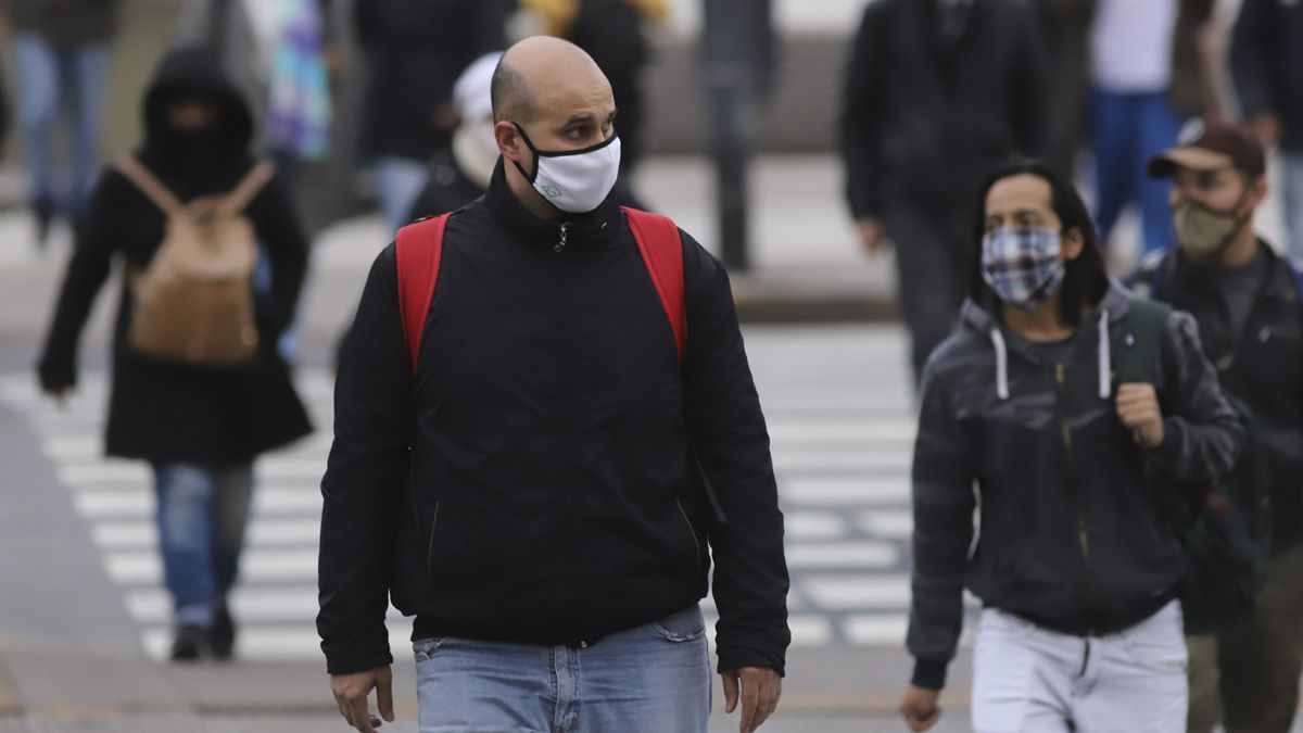 Los contagios vuelven a subir: se confirmaron 12.026 casos y 243 muertes en las últimas 24 horas