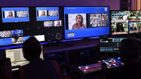 Acuerdan un cambio en la ley del aborto que podría garantizar la aprobación en el Senado